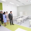 Губернатор Московской области Андрей Воробьев проверил готовность к открытию лингвистической гимназии №33, построенной в Мытищах ГК «Инград»