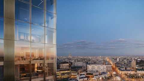 Песнь стекла, серебра и алюминия: в проекте SLAVA монтируют уникальный фасад